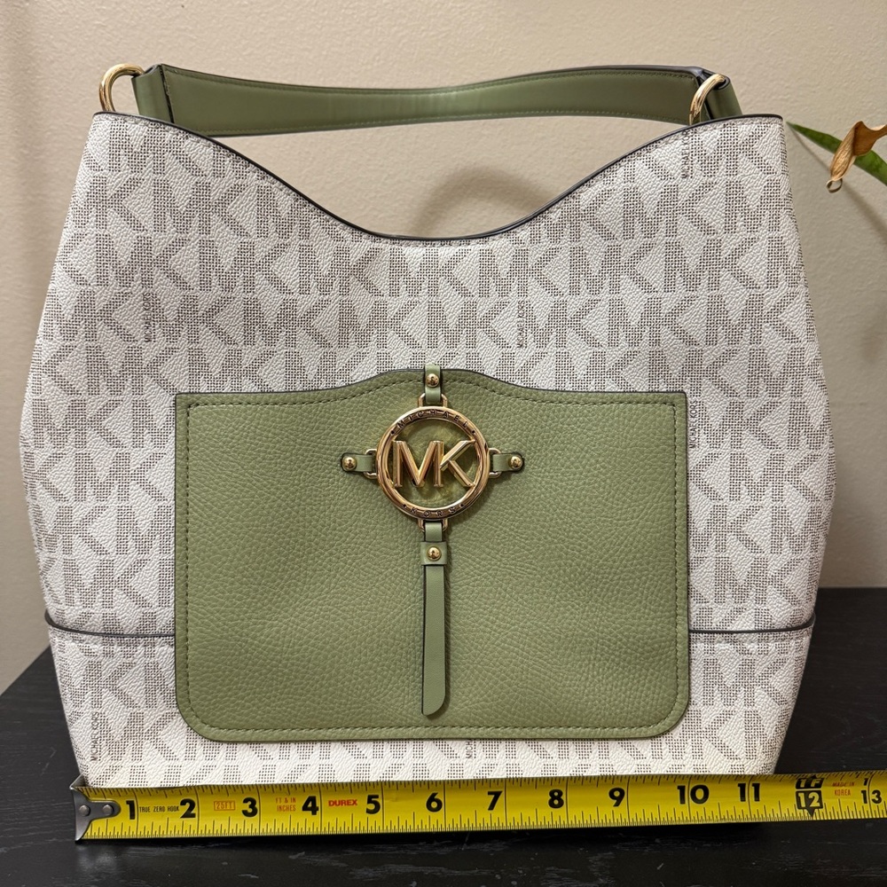 Michael Kors White and Green Women's Bag - Picture 7 of 9